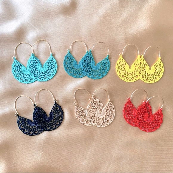 ๐2/$30๐(Yellow) Boho hollow out earrings - Picture 7 of 7